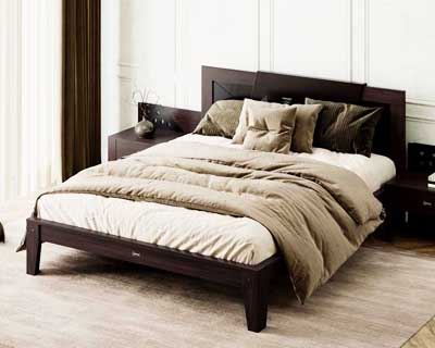 Attractive Queen Size Bed